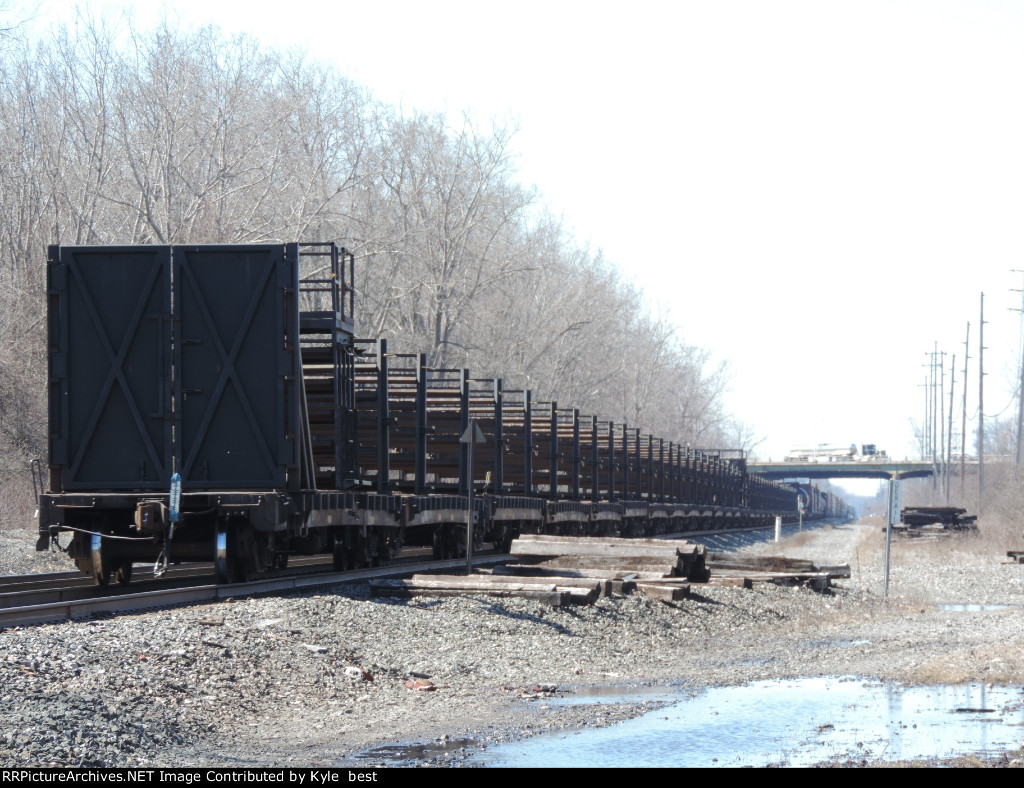 Rail train on end of M561